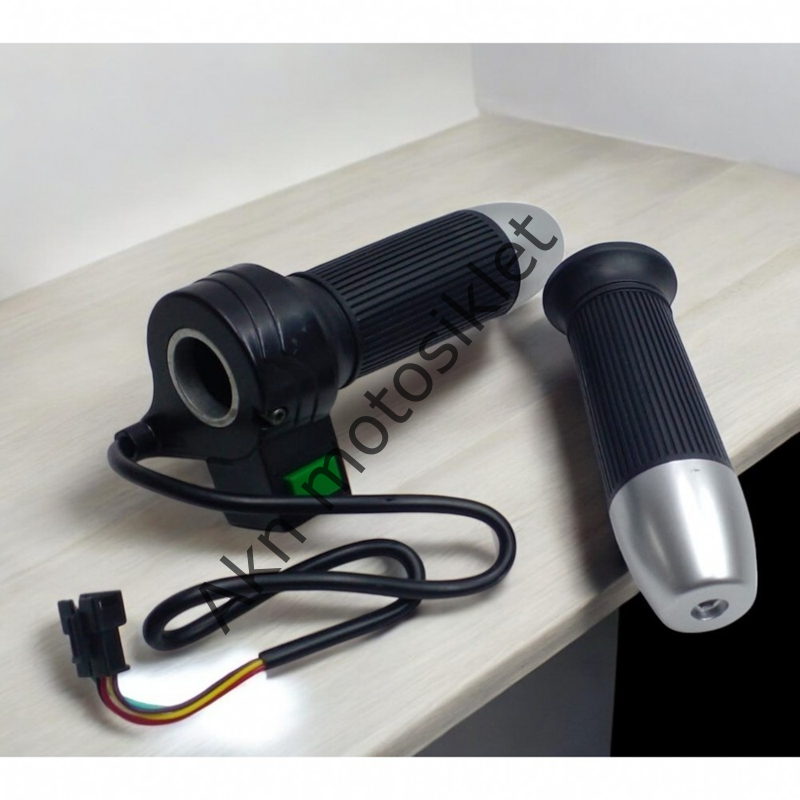GAZ KOLU E-SCOOTER VOLTA
